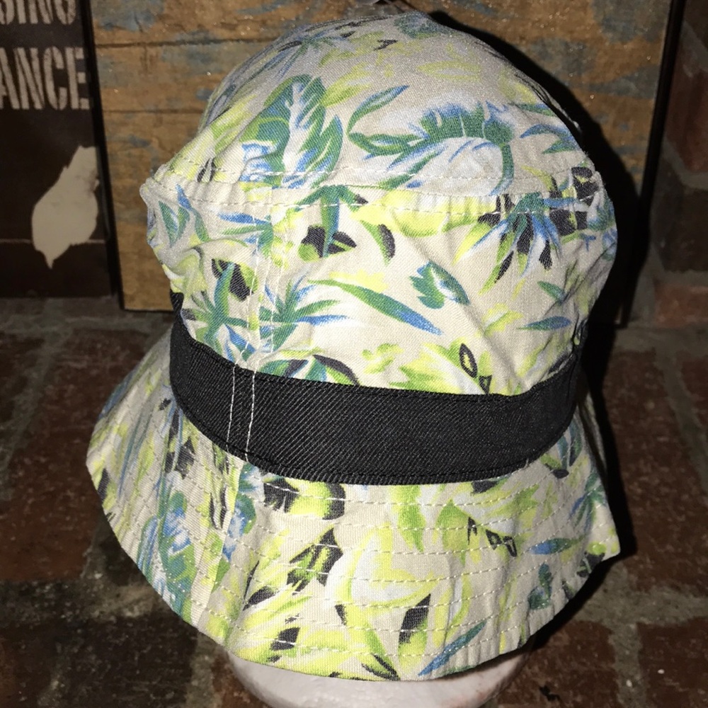 Official Island 🌴 Bucket Hat